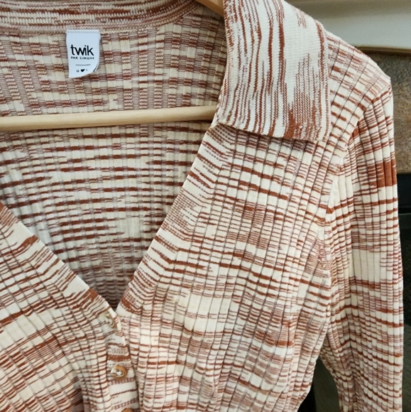 Knit button up shirt - Picture 2 of 2